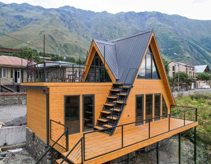 Magic Hut_Kazbegiヴィラ エクステリア 写真